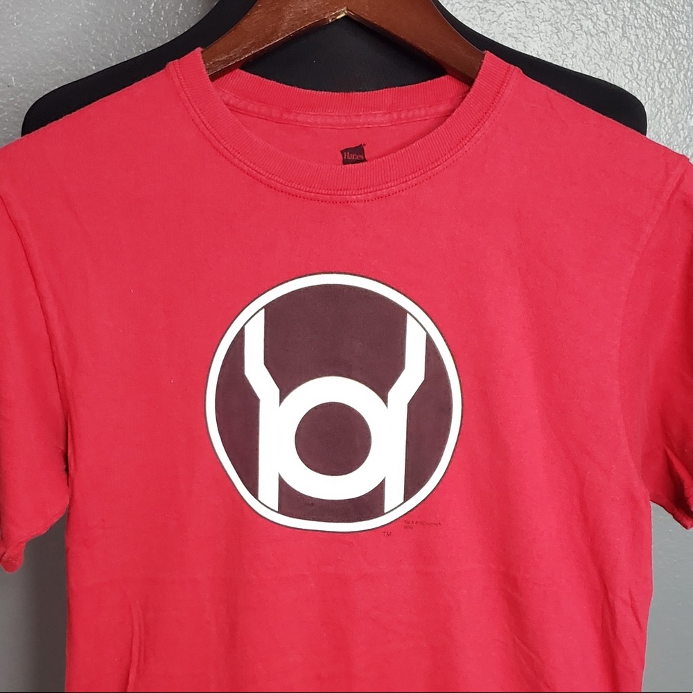 Hanes Comfort Soft Heavy Weight Small PreOwned T-Shirt-Green Lantern Red Logo